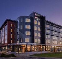 Hilton Garden Inn Albany - Dalby Accommodation