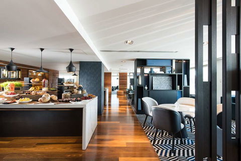 Pan Pacific Melbourne - Dalby Accommodation 10