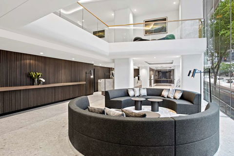 Adina Apartment Hotel Melbourne - Dalby Accommodation 3