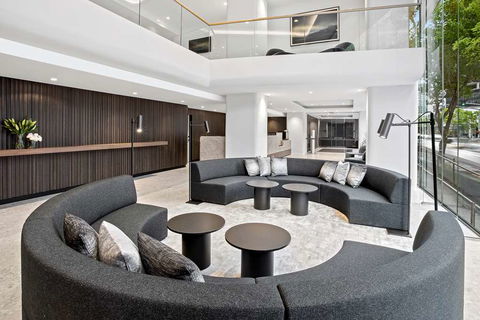 Adina Apartment Hotel Melbourne - Dalby Accommodation 4