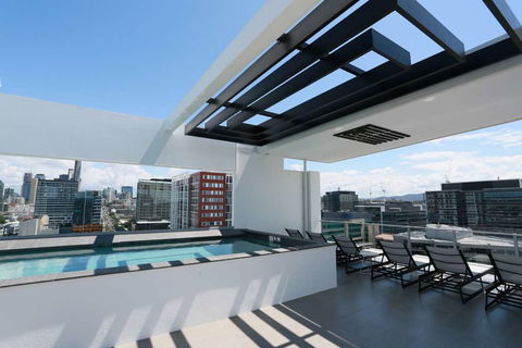 Alex Perry Hotel And Apartments - Dalby Accommodation 17