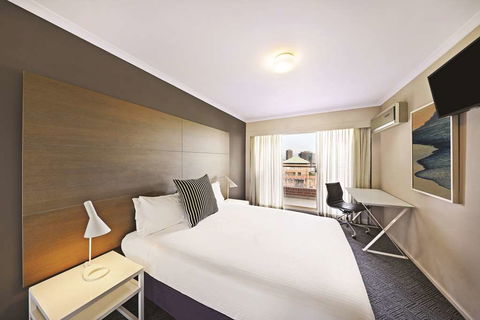 Adina Apartment Hotel Sydney Surry Hills - Dalby Accommodation 10