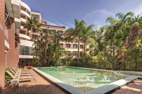 Adina Apartment Hotel Sydney Surry Hills - Dalby Accommodation 11