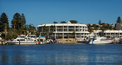 Pier 21 Apartment Hotel - Dalby Accommodation 0