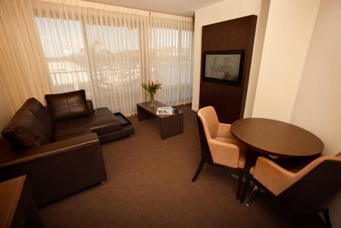 Pier 21 Apartment Hotel - Dalby Accommodation 2