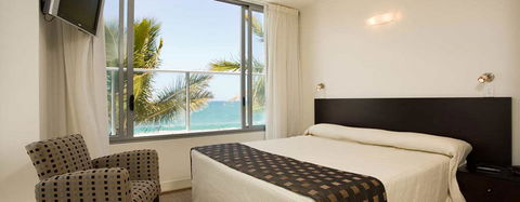 On The Beach - Dalby Accommodation 1