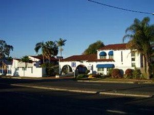 Alabaster Motor Inn - Dalby Accommodation 0