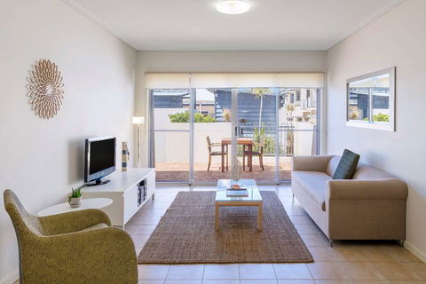Nesuto Geraldton Apartment Hotel - Dalby Accommodation 1