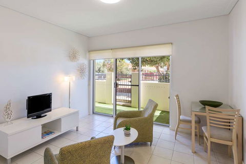 Nesuto Geraldton Apartment Hotel - Dalby Accommodation 2