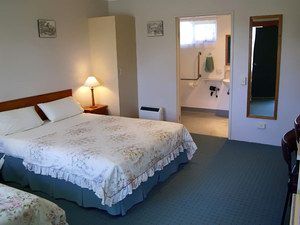 Wintersun Gardens Motel - Dalby Accommodation 1