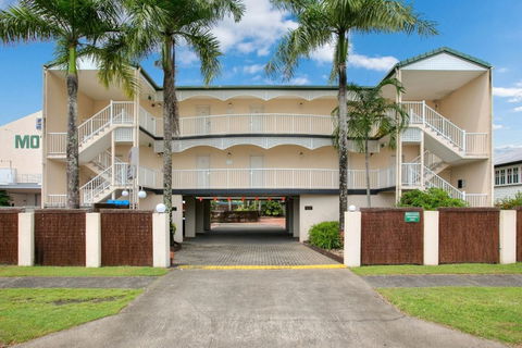 Cairns City Sheridan - Dalby Accommodation 0