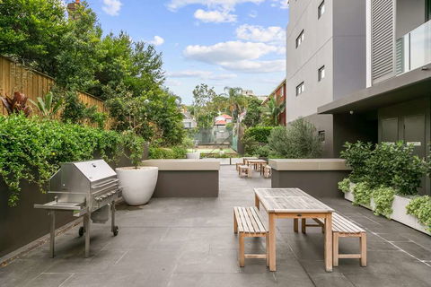 Good Life Suites - Dalby Accommodation 1