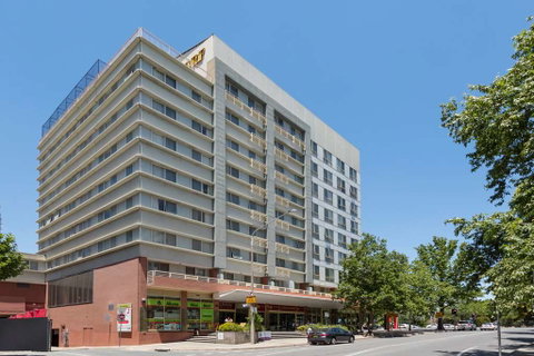 Nesuto Canberra Apartment Hotel - Dalby Accommodation 0
