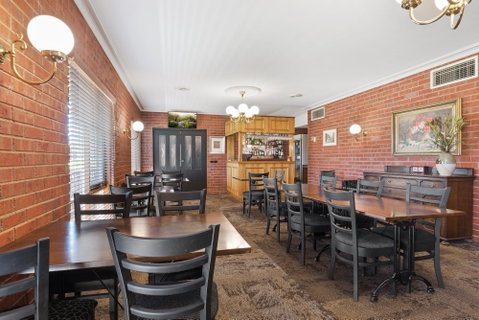 Burke & Wills Motor Inn - Dalby Accommodation 9