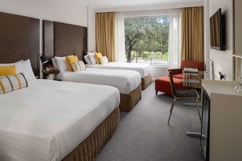 Rydges Bankstown - Dalby Accommodation 1
