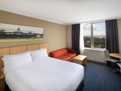Mercure Sydney Bankstown - Dalby Accommodation 6