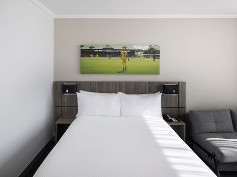 Mercure Sydney Bankstown - Dalby Accommodation 10