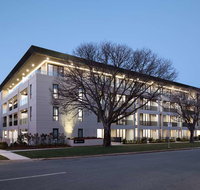 Knightsbridge Canberra - Dalby Accommodation