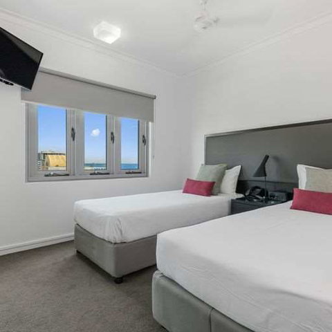 H on Mitchell Apartment Hotel - Dalby Accommodation 4