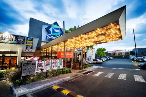 Sandbelt Club Hotel - Dalby Accommodation 0