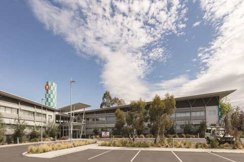 Travelodge Hobart Airport - Dalby Accommodation 0