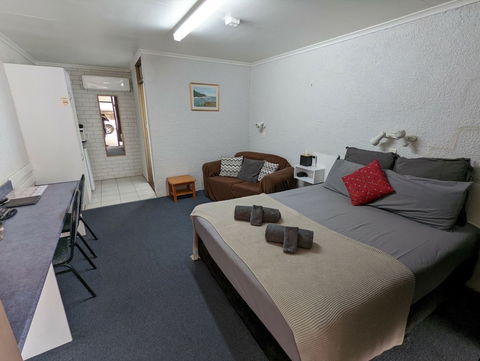 Abajaz Motor Inn - Dalby Accommodation 0