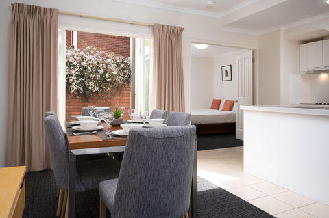 Aligned Corporate Residences Kew - Dalby Accommodation 2