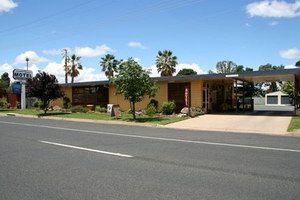 Cootamundra Gardens Motel - Dalby Accommodation 0