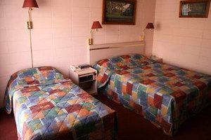 Cootamundra Gardens Motel - Dalby Accommodation 1