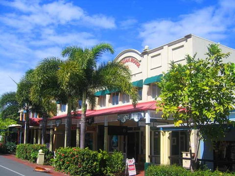 Macrossan House Boutique Holidays Apts - Dalby Accommodation 0