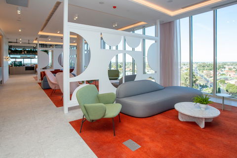 Holiday Inn Werribee - Dalby Accommodation 1