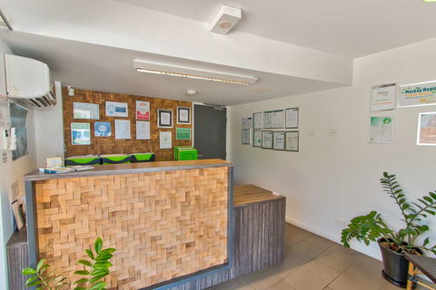 Mackay Oceanside Central Hotel - Dalby Accommodation 2