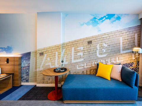 Novotel Melbourne Preston - Dalby Accommodation 1