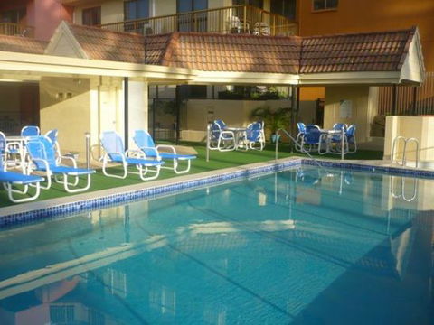 Coral Towers Holiday Apartments - Dalby Accommodation 2