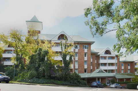 Nesuto Pennant Hills Sydney Apt Hotel - Dalby Accommodation 0