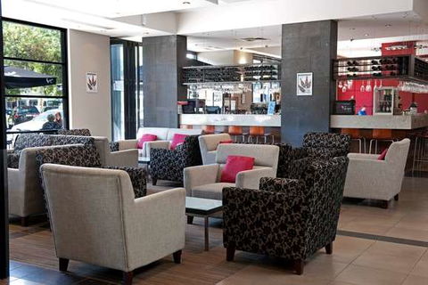 Mantra Hindmarsh Square - Dalby Accommodation 1
