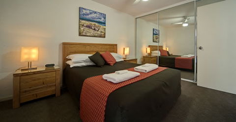 Albacore Apartments - Dalby Accommodation 0