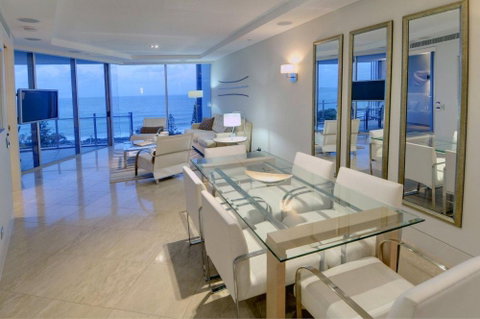 Oceans Mooloolaba - Dalby Accommodation 2