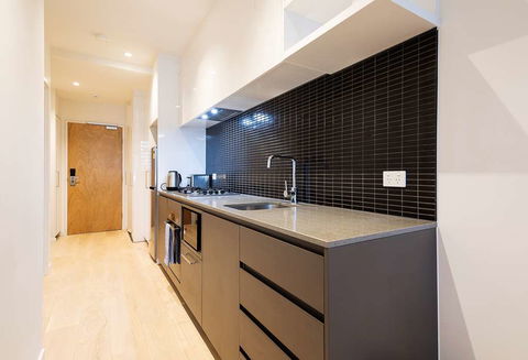Artel Apartment Hotel Melbourne - Dalby Accommodation 2