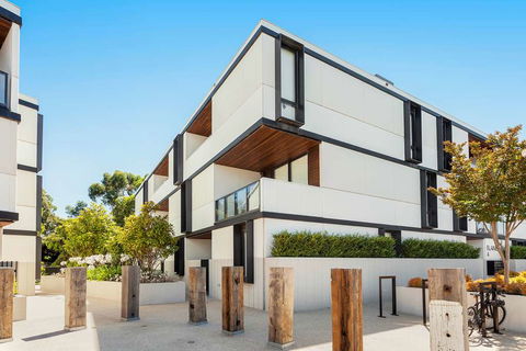 Clayton Serviced Apartments - Dalby Accommodation 0