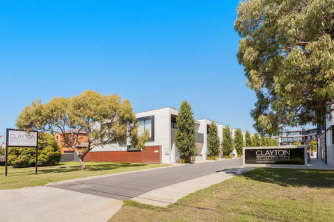 Clayton Serviced Apartments - Dalby Accommodation 2