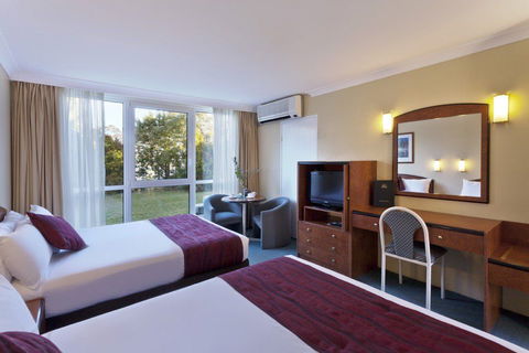 Alpine Motor Inn - Dalby Accommodation 2