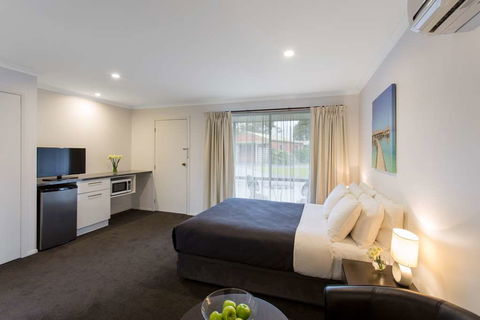 Best Western Colonial Village Motel - Dalby Accommodation 2