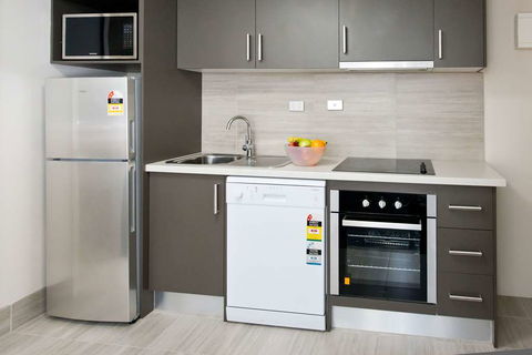 APX Apartments Parramatta - Dalby Accommodation 12