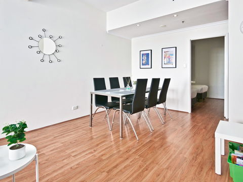 All Suites Perth - Dalby Accommodation 14