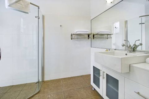 Rowville International Hotel - Dalby Accommodation 3