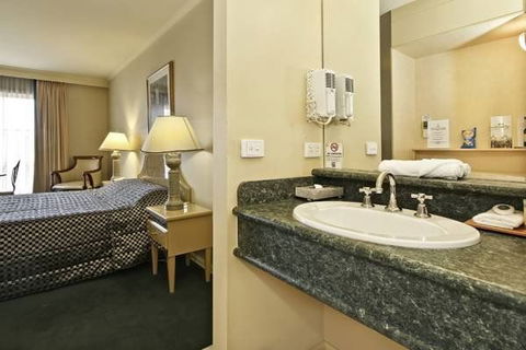 Rowville International Hotel - Dalby Accommodation 5