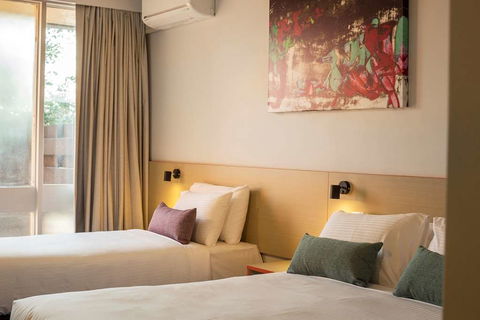 Nightcap At Waltzing Matilda Hotel - Dalby Accommodation 8