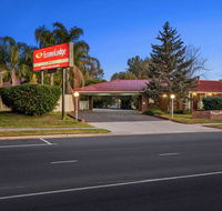 Econo Lodge Border Gateway Wodonga - Dalby Accommodation