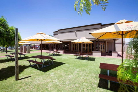 Boomerang Hotel - Dalby Accommodation 4